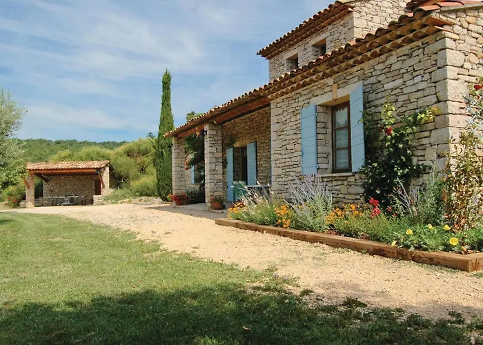 Hébergement de vacances Amazing In Croix-a-lauze Sainte-Croix-a-Lauze